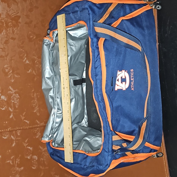 Auburn Tigers Unlimited Athletics Duffel Bag - Picture 12 of 13